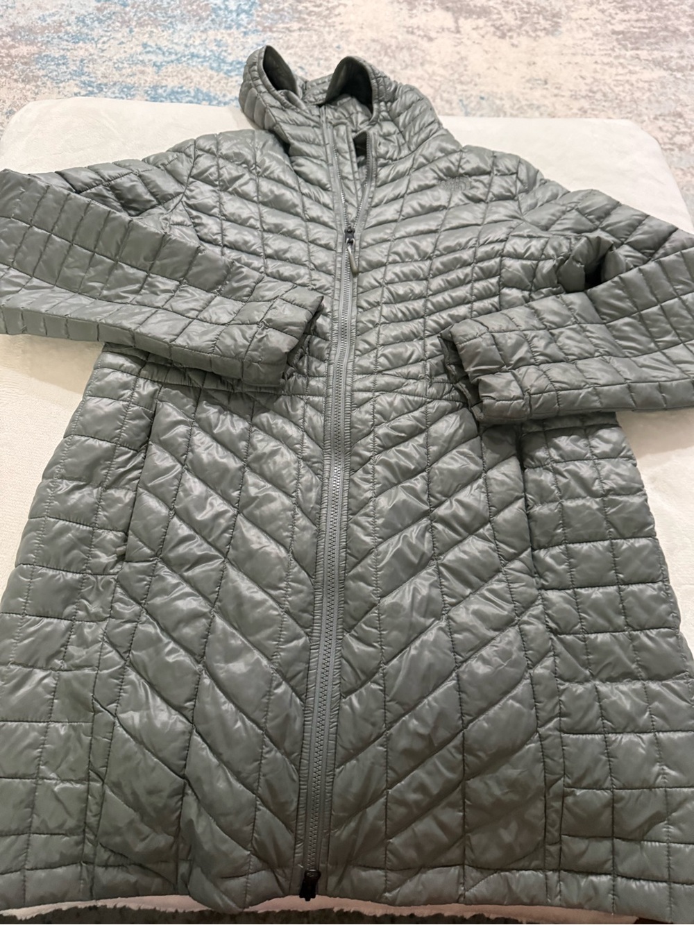 Women's The North Face Thermoball Slim Hood Quilt Gray Jacket L